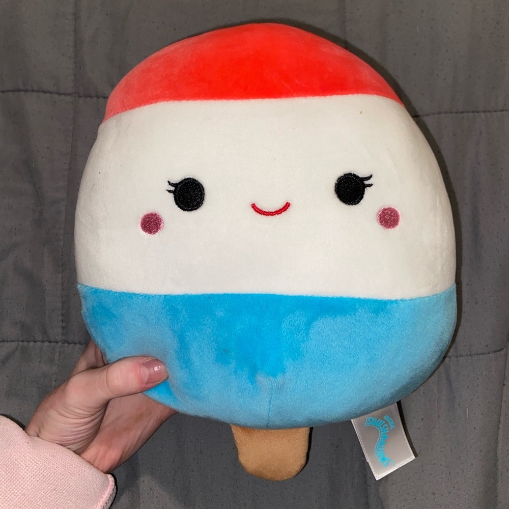 lelila squishmallow